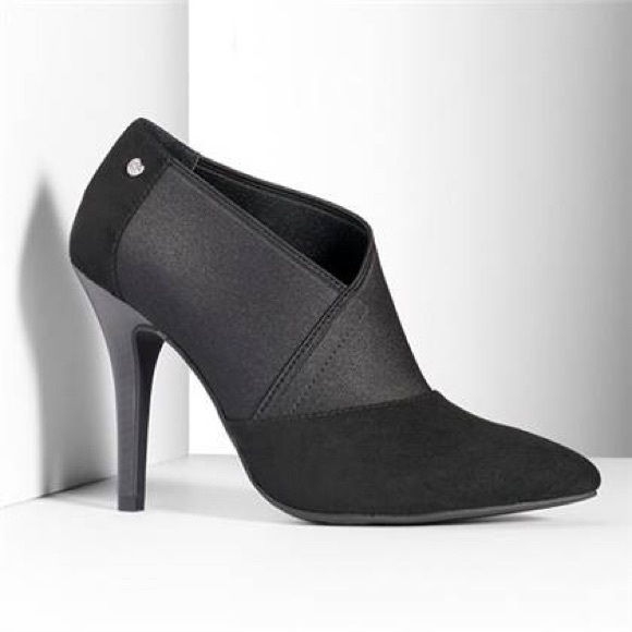 simply vera wang shoes booties